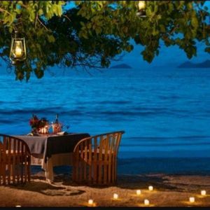 Meet your Posher, Denzil